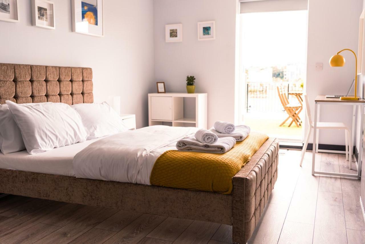 The Turner Apartment - Margate Beach - By Goldex Coastal Breaks ภายนอก รูปภาพ